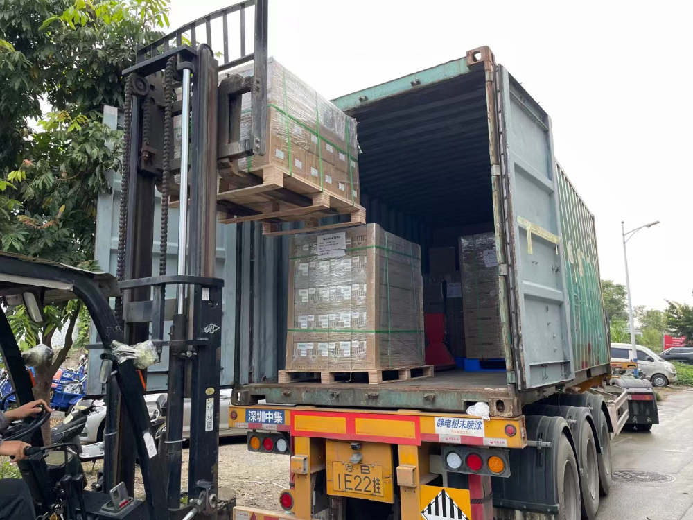 幾個工廠拼柜給同一個客戶可以分開報關(guān)嗎?